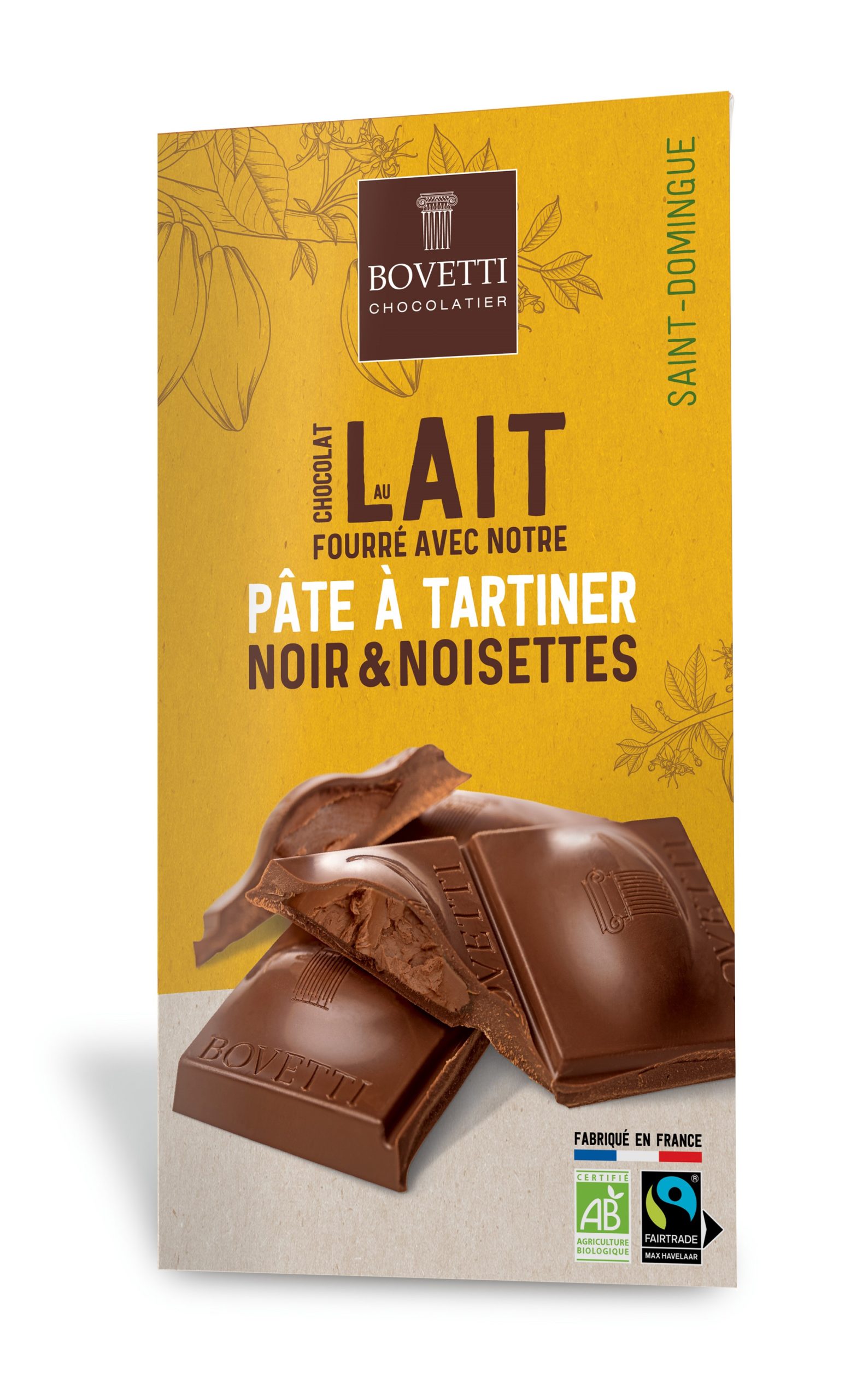 Tablette de chocolat au lait fourré à la pâte à tartiner aux noisettes