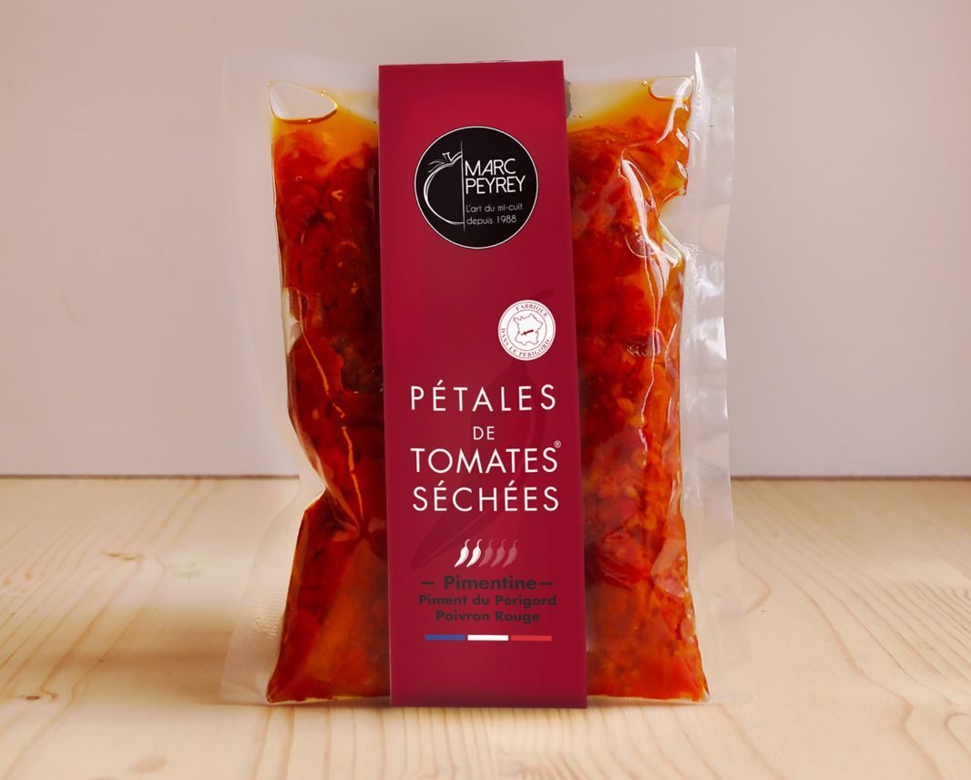 Dried tomato petals with chilli pepper